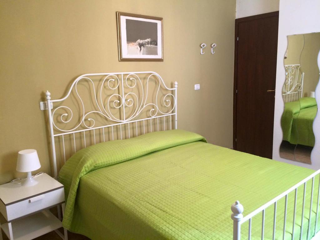 La Piazza B&B Vercurago Rum bild